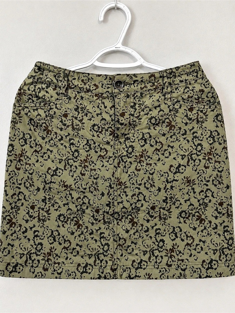 Eddie Bauer Floral Mini Skirt in Green & Brown Size 8